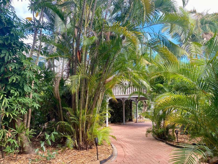 Apartmán Tropical Oasis On Perkins Street Townsville Exteriér fotografie
